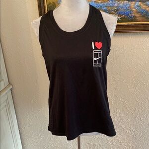 Nike Women's Black Graphic Tank Top